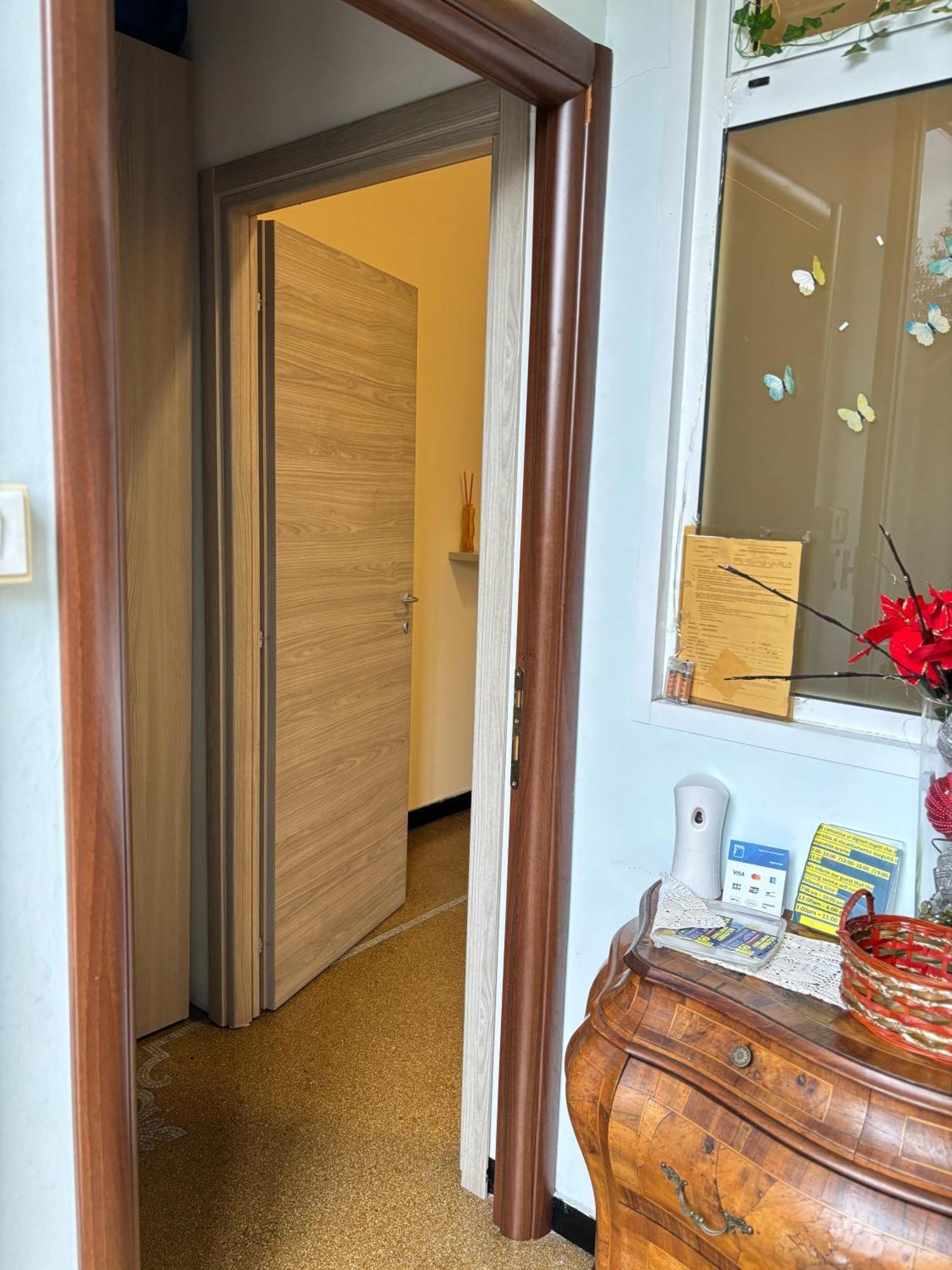 Suite Tolemaide Genua Exteriör bild